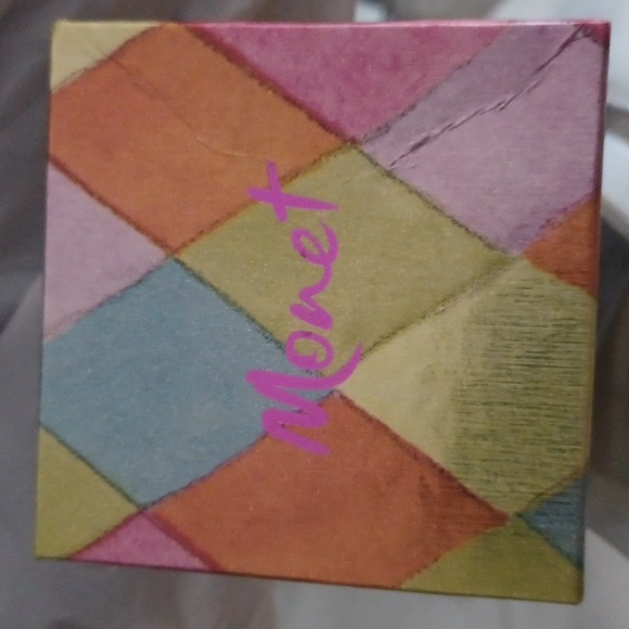 NWT Monet brooch. Gold bird with Rhinestones - Picture 3 of 4